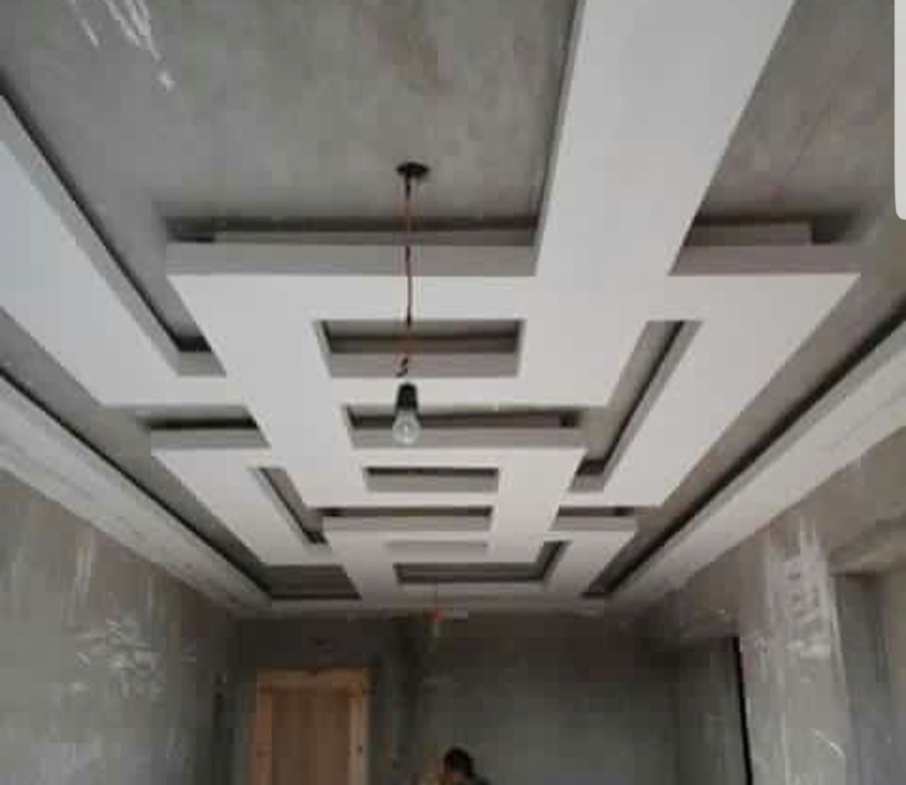 P o p design store in ceiling photo